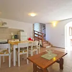 Comfortable With Pool And Garden * Valtura