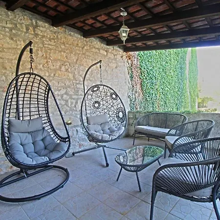Comfortable With Pool And Garden